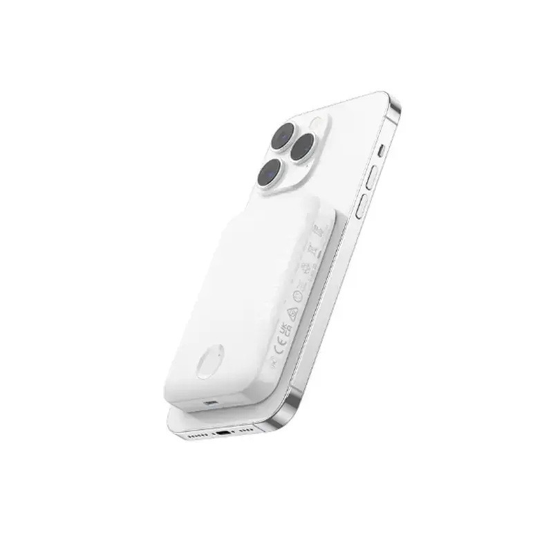 پاوربانک انکر مدل anker 321 روی گوشی ایفون